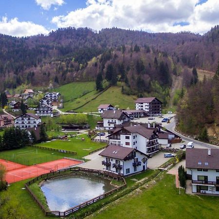 Resort Cheile Gradistei Moieciu Moeciu De Sus Εξωτερικό φωτογραφία