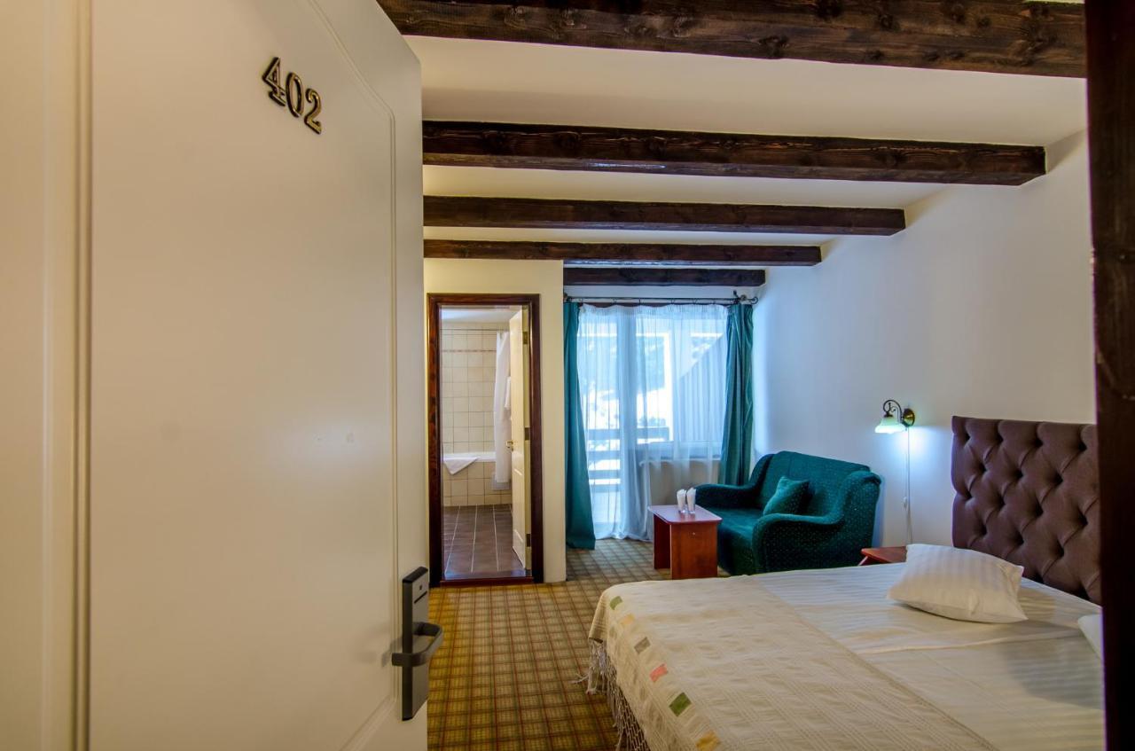 Resort Cheile Gradistei Moieciu Moeciu De Sus Εξωτερικό φωτογραφία