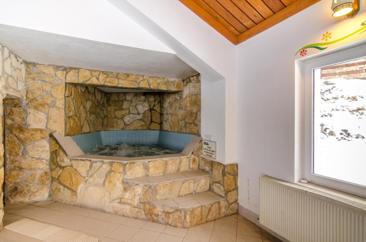 Resort Cheile Gradistei Moieciu Moeciu De Sus Εξωτερικό φωτογραφία