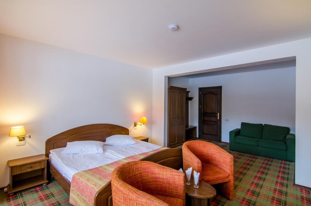 Resort Cheile Gradistei Moieciu Moeciu De Sus Εξωτερικό φωτογραφία
